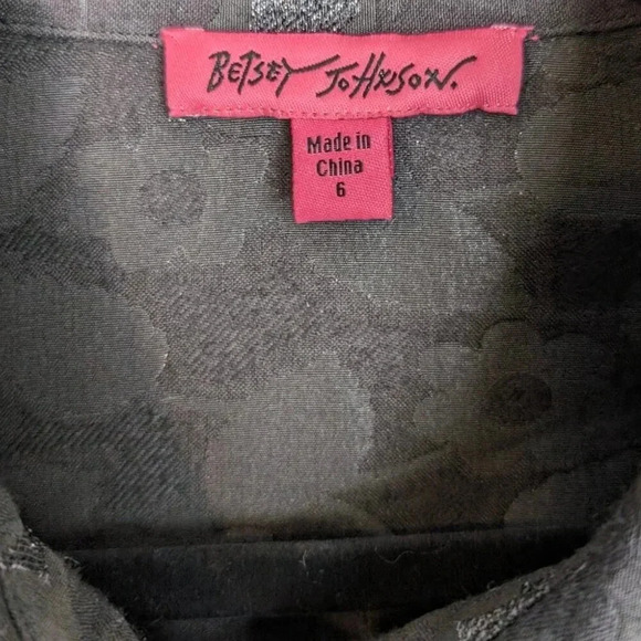 Betsey Johnson Black Floral Buttoned Coat - Picture 7 of 7